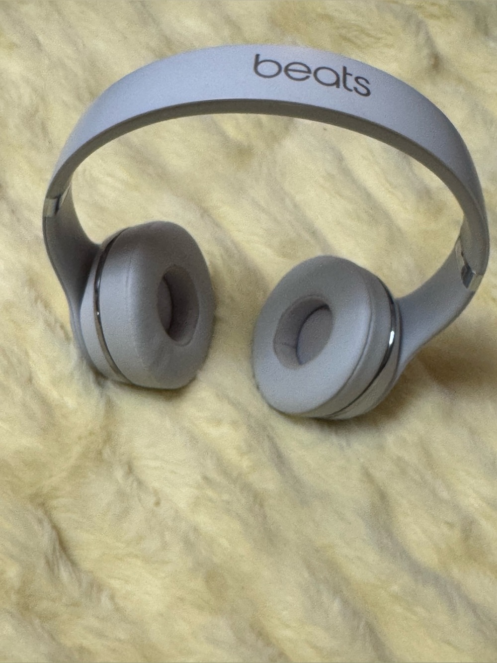 Beats Solo3 headphones with cases